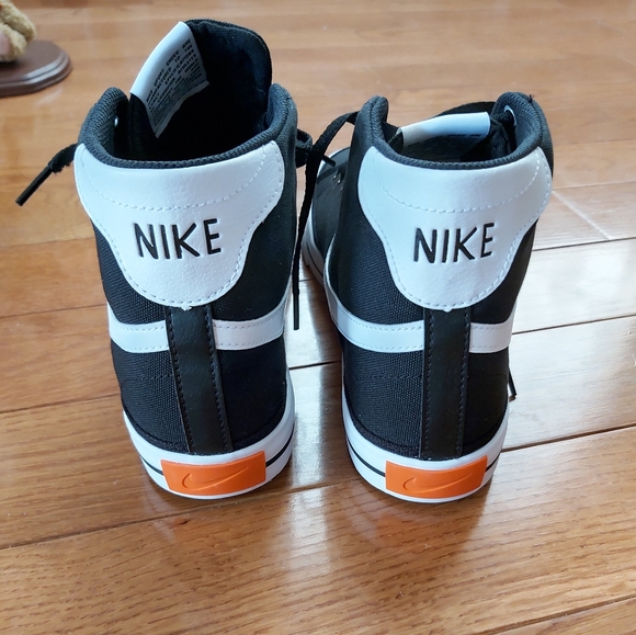 Trendy Nike men's sneakers - Picture 3 of 7